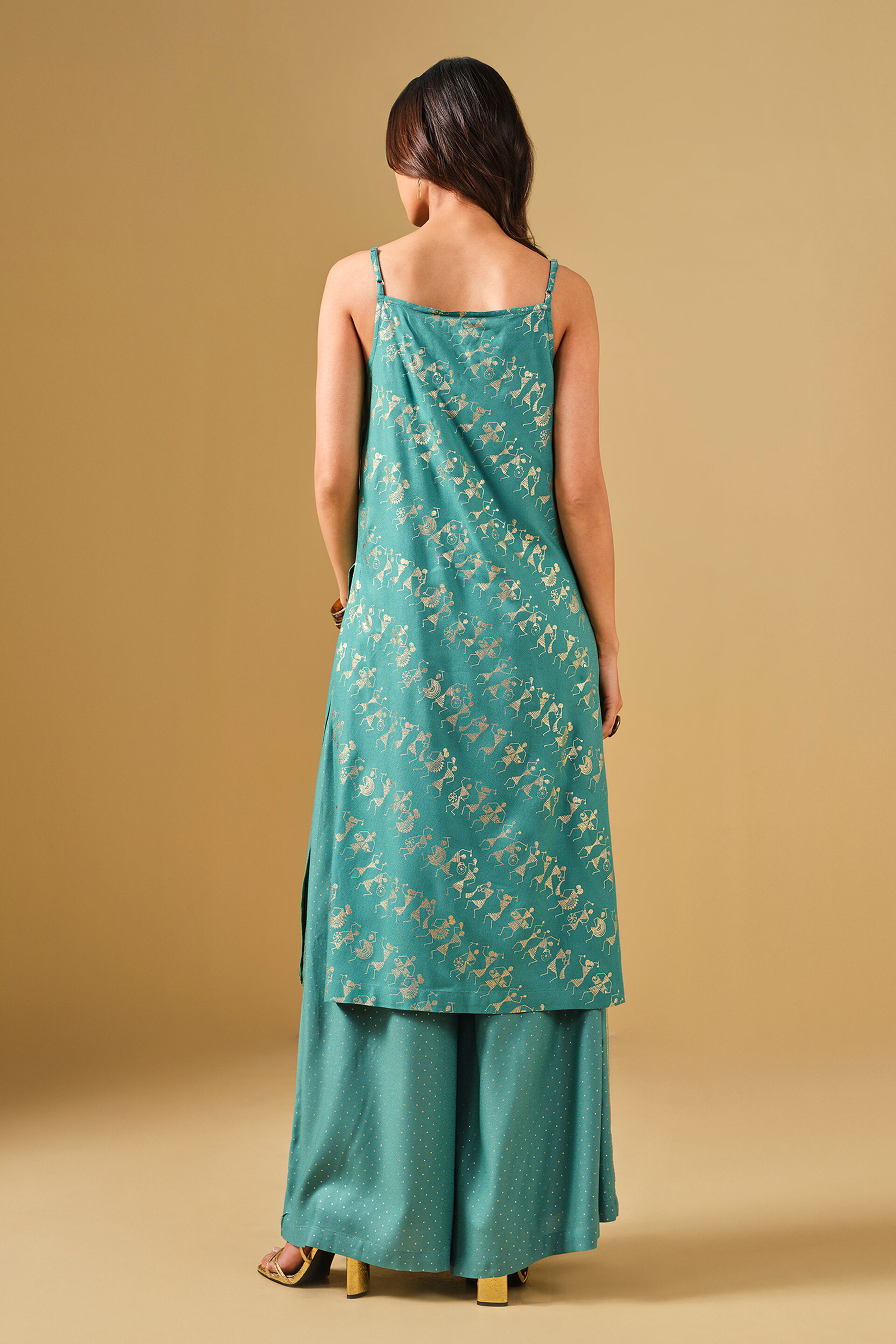 Warli Inspired Embroidered Kurta Set, Green, image 3